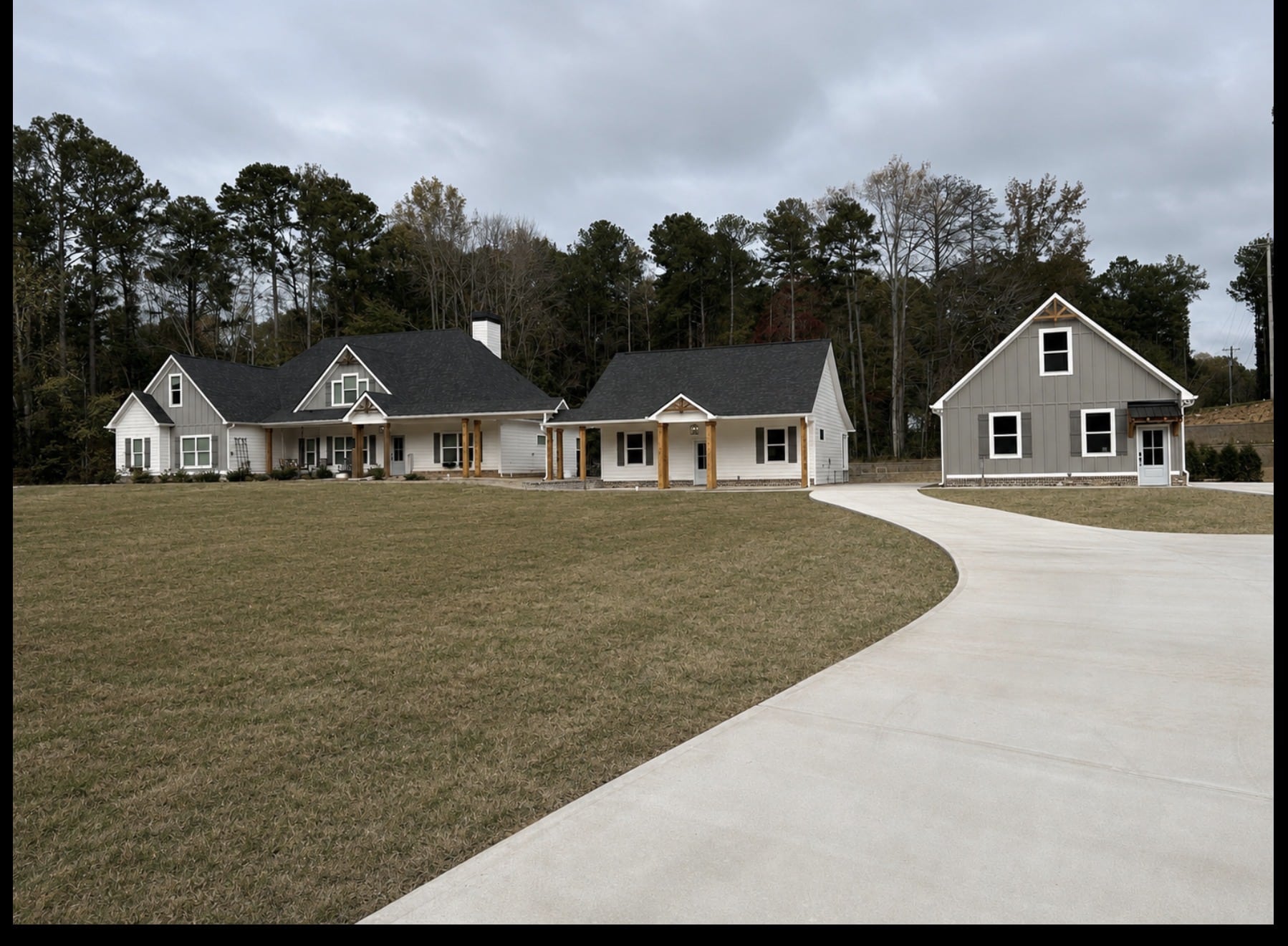 Custom Home and Detached Garage — Newnan, GA by JCG Build